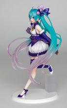 Load image into Gallery viewer, PRE-ORDER Hatsune Miku Figure 3rd season Winter ver. (Re-offer)