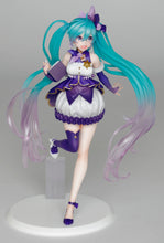 Load image into Gallery viewer, PRE-ORDER Hatsune Miku Figure 3rd season Winter ver. (Re-offer)