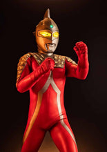 Load image into Gallery viewer, PRE-ORDER Ultimate Article Ultra Seven