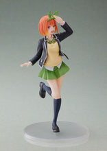 Load image into Gallery viewer, TAITO Nakano Yotsuba Uniform ver The Quintessential Quintuplets Coreful Figure (renewal)