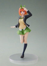 Load image into Gallery viewer, TAITO Nakano Yotsuba Uniform ver The Quintessential Quintuplets Coreful Figure (renewal)