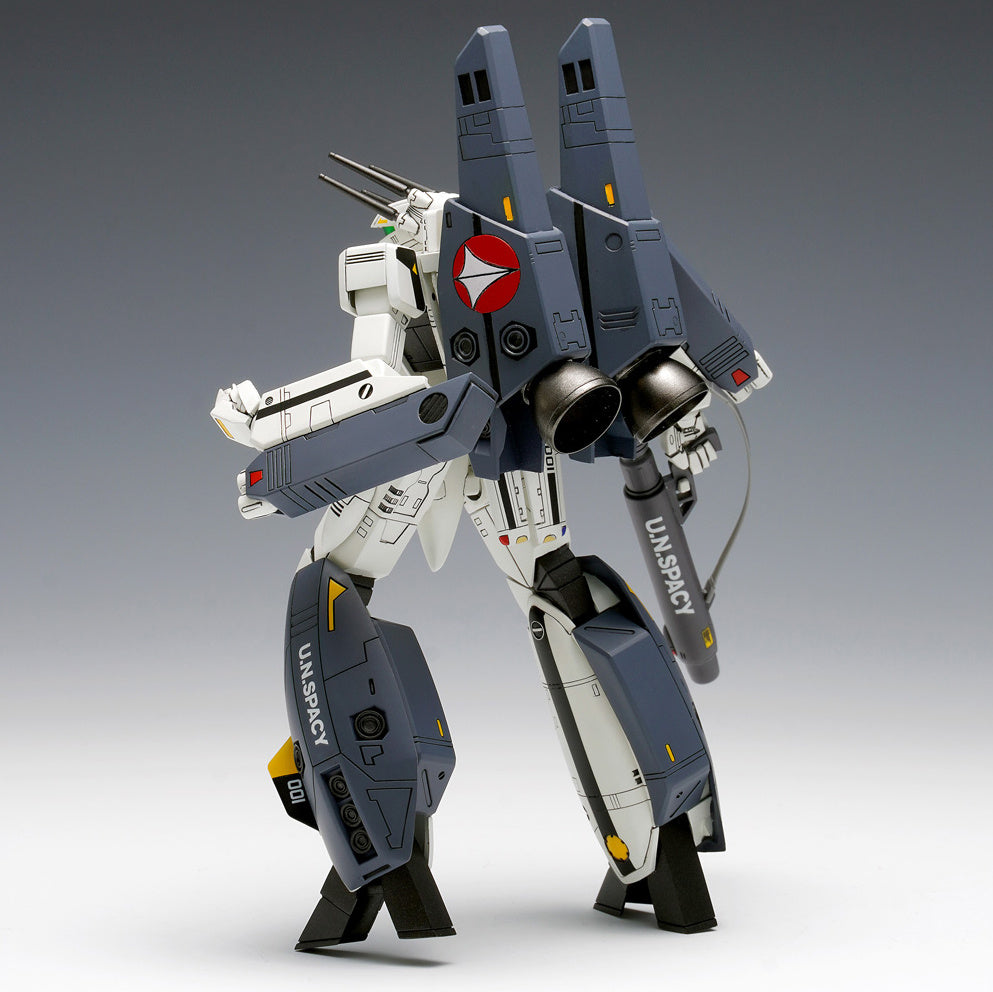 PRE-ORDER 1/100 VF-1S/A Super Valkyrie (Battroid) Model Kit