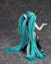 Load image into Gallery viewer, PRE-ORDER 1/4 Scale Hatsune Miku: Bunny Ver. / Art by SanMuYYB Character Vocal Series 01: Hatsune Miku
