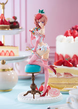 Load image into Gallery viewer, PRE-ORDER 1/6 Scale Strawberry Shortcake Bustier Girl Salon de Vitrine
