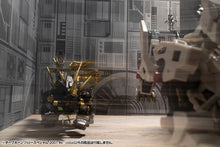 Load image into Gallery viewer, PRE-ORDER 1/72 Scale ZOIDS DARK HORN HARRY SPECIAL 2001 Recolor Plastic Model
