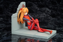 Load image into Gallery viewer, PRE-ORDER 1/7 Scale Asuka Shikinami Langley Plugsuit Ver. New Movie Edition (re-run) Rebuild of Evangelion
