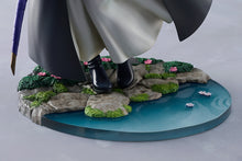 Load image into Gallery viewer, PRE-ORDER 1/7 Scale Fern: Reflections of a Distant Memory Frieren: Beyond Journey&#39;s End
