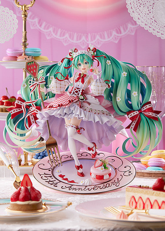 PRE-ORDER 1/7 Scale Hatsune Miku: 15th Anniversary Ver. Character Vocal Series 01: Hatsune Miku
