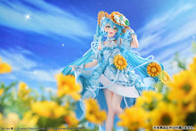 Load image into Gallery viewer, PRE-ORDER 1/7 Scale Hatsune Miku MAGICAL MIRAI 2026 Ver.
