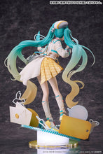 Load image into Gallery viewer, PRE-ORDER 1/7 Scale Hatsune Miku Magical Mirai 2024 Ver.
