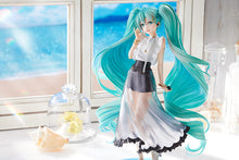 Load image into Gallery viewer, PRE-ORDER 1/7 Scale Hatsune Miku NT Style Casual Wear Ver. Character Vocal Series
