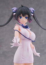 Load image into Gallery viewer, PRE-ORDER 1/7 Scale Hestia Divinity Unleashed Ver. Is It Wrong to Try to Pick Up Girls in a Dungeon?
