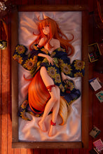 Load image into Gallery viewer, PRE-ORDER 1/7 Scale Holo: Yukata Beauty Ver. Spice and Wolf: Merchant Meets the Wise Wolf
