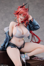 Load image into Gallery viewer, PRE-ORDER 1/7 Scale Red Hood: Retro Days Goddess of Victory: Nikke
