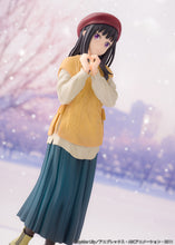Load image into Gallery viewer, PRE-ORDER 1/7 Scale Takina Inoue Winter Clothes ver. Lycoris Recoil
