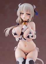 Load image into Gallery viewer, PRE-ORDER 1/7 Scale Tsuki Uzaki (Cow Bikini) (re-run) Uzaki-chan Wants to Hang Out!

