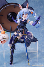 Load image into Gallery viewer, PRE-ORDER 1/7 Scale Usada Pekora Mash Kyrielight Collaboration Hololive Production X Fate/Grand Order
