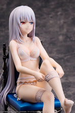 Load image into Gallery viewer, PRE-ORDER 1/7 Scale White Queen Date A Bullet
