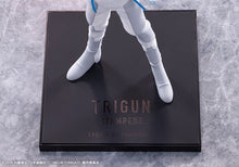 Load image into Gallery viewer, PRE-ORDER 1/8 Scale OSHI WORKS Legato Bluesummers TRIGUN STAMPEDE
