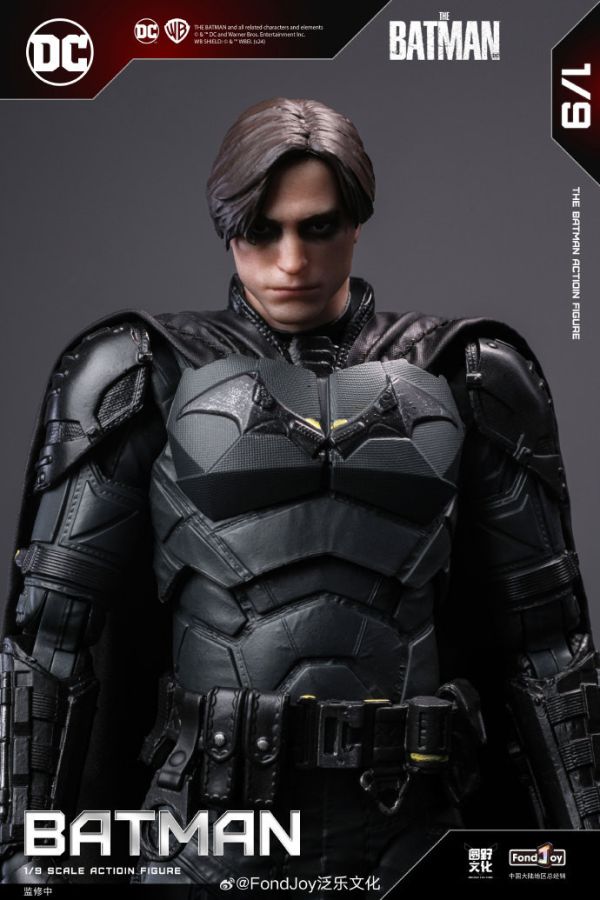 PRE-ORDER 1/9 Scale 2022 Batman Deluxe Edition