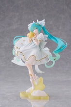 Load image into Gallery viewer, PRE-ORDER AMP+ Figure Hatsune Miku Birthday 2026 (Star Dreamy Ver.)
