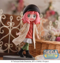 Load image into Gallery viewer, PRE-ORDER Anya Forger Luminasta Figure Stylish Look Vol.1.5 Spy x Family
