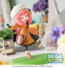 Load image into Gallery viewer, PRE-ORDER Anya Forger (Family Outing Ver.2) Spy x Family Luminasta
