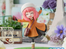 Load image into Gallery viewer, PRE-ORDER Anya Forger (Family Outing Ver.2) Spy x Family Luminasta

