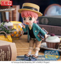 Load image into Gallery viewer, PRE-ORDER Anya Forger (Stylish Look Vol.2) Luminasta Figure Spy x Family
