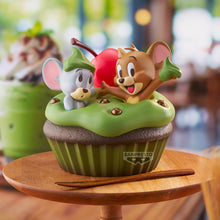 Load image into Gallery viewer, PRE-ORDER Big Soft Vinyl Figure-Sweet Matcha Cupcake- Tom And Jerry
