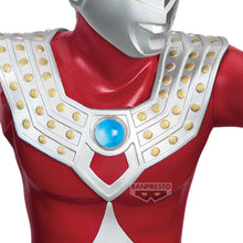 Load image into Gallery viewer, PRE-ORDER Brave Statue Figure Ultraman Taro Ultraman

