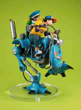 Load image into Gallery viewer, PRE-ORDER DESKTOP REAL McCOYEX Son Goku &amp; Son Gohan &amp; Robot with two legs (repeat) Dragon Ball Z
