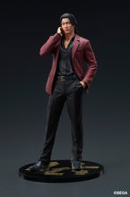 Load image into Gallery viewer, PRE-ORDER DIGSTA Shun Akiyama Like a Dragon Yakuza
