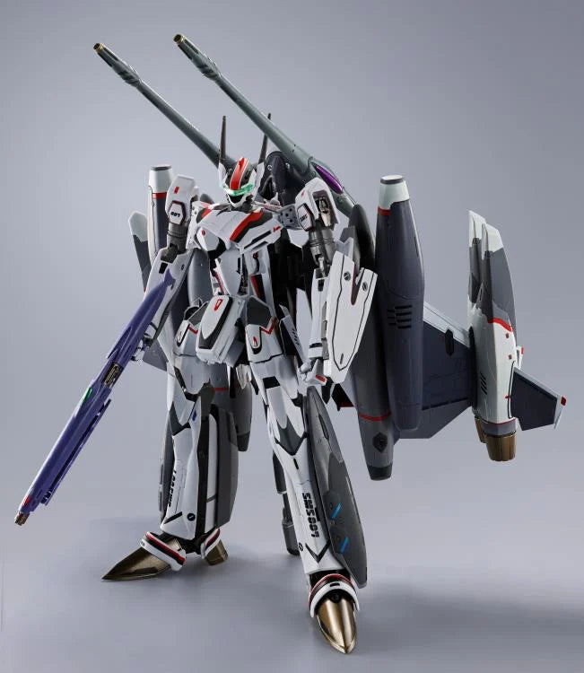 PRE-ORDER DX Chogokin VF-25F Tornado Messiah Valkyrie (Alto Saotome Machine Revival Ver.) Macross Frontier: The False Songstress