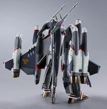 Load image into Gallery viewer, PRE-ORDER DX Chogokin VF-25F Tornado Messiah Valkyrie (Alto Saotome Machine Revival Ver.) Macross Frontier: The False Songstress
