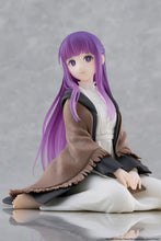 Load image into Gallery viewer, PRE-ORDER Desktop Cute Figure Fern Frieren (repeat) Beyond Journey's End
