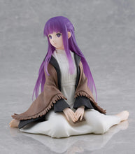 Load image into Gallery viewer, PRE-ORDER Desktop Cute Figure Fern Frieren (repeat) Beyond Journey's End
