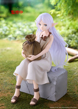 Load image into Gallery viewer, PRE-ORDER Desktop Cute Figure Frieren In Training Ver. Frieren Beyond Journey's End
