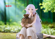 Load image into Gallery viewer, PRE-ORDER Desktop Cute Figure Frieren In Training Ver. Frieren Beyond Journey's End
