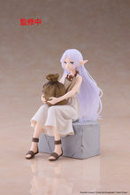 Load image into Gallery viewer, PRE-ORDER Desktop Cute Figure Frieren In Training Ver. Frieren Beyond Journey's End
