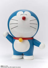 Load image into Gallery viewer, PRE-ORDER FiguartsZERO Doraemon (Renewal Ver.) Doraemon
