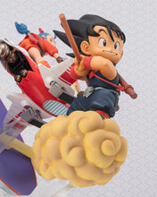 Load image into Gallery viewer, PRE-ORDER FiguartsZERO Goku &amp; Bulma Dragon Ball
