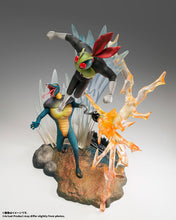 Load image into Gallery viewer, PRE-ORDER FiguartsZERO Kamen Rider vs. Cobra Man
