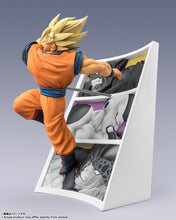 Load image into Gallery viewer, PRE-ORDER FiguartsZERO [EXTRA BATTLE] Super Saiyan Son Goku Dragon Ball Z
