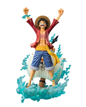 Load image into Gallery viewer, PRE-ORDER FiguartsZERO [STARTune] Monkey D. Luffy Setting Off to the New World One Piece
