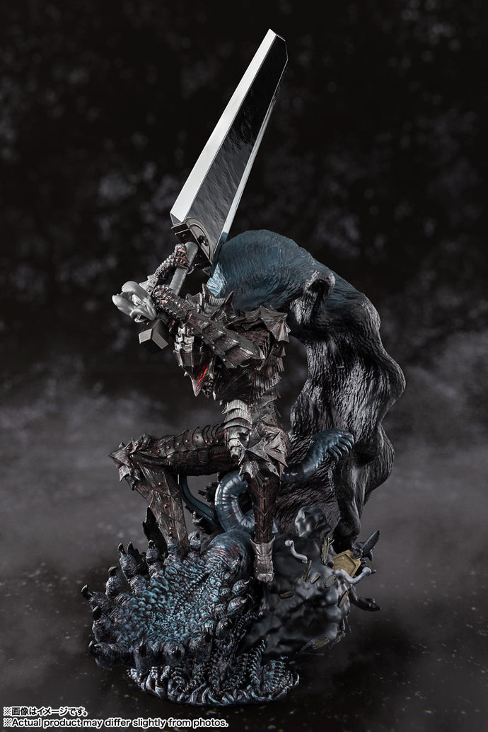 PRE-ORDER FiguartsZero Touche Metallique Guts (Berserker Armor) Berserk