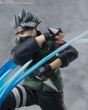 Load image into Gallery viewer, PRE-ORDER FiguartsZero [Extra Battle] Kakashi Hatake Conclusion With One Once Called A Friend Naruto Shippuden
