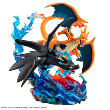 Load image into Gallery viewer, PRE-ORDER G.E.M.EX Series Mega Charizard X &amp; Mega Charizard Y (with gift) Pokemon
