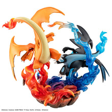 Load image into Gallery viewer, PRE-ORDER G.E.M.EX Series Mega Charizard X &amp; Mega Charizard Y (with gift) Pokemon
