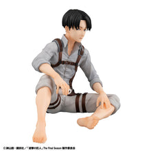 Load image into Gallery viewer, PRE-ORDER G.E.M. Series Palm size Captain Levi Attack on Titan
